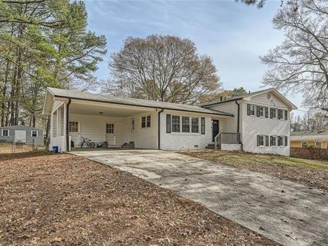 House for sale in Austell, Cobb County