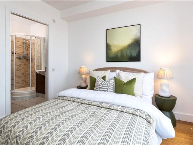 Apartment for sale in Bluebell, North Tipperary