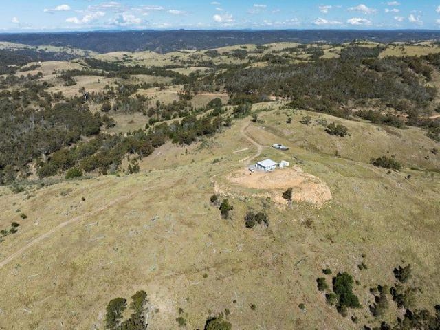 Cottage for sale in Bannaby, New South Wales