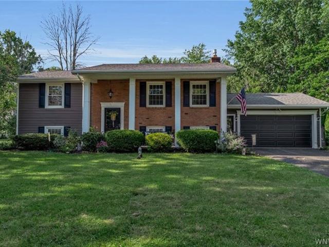 House for sale in Niagara, New York