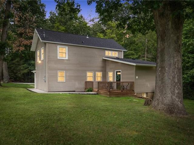 House for sale in Acme, Pennsylvania