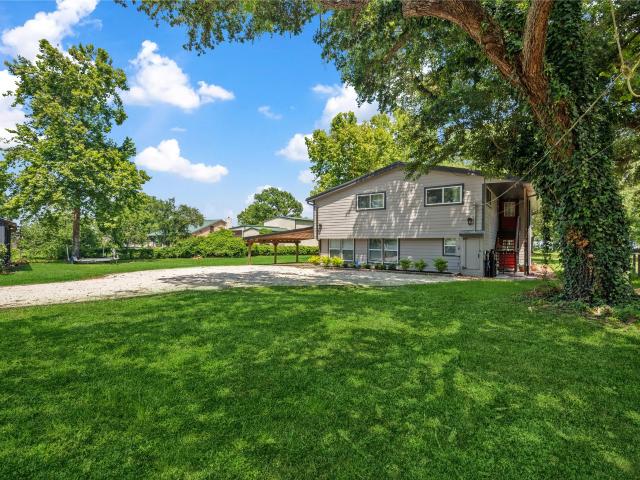 House for sale in Coldspring, Texas