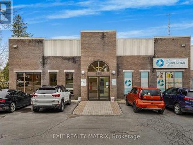 Commercial for rent in Hawkesbury, Ontario