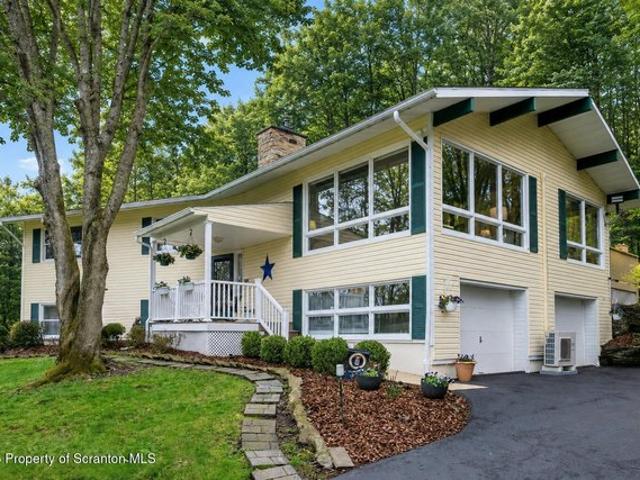 House for sale in Clarks Summit, Pennsylvania