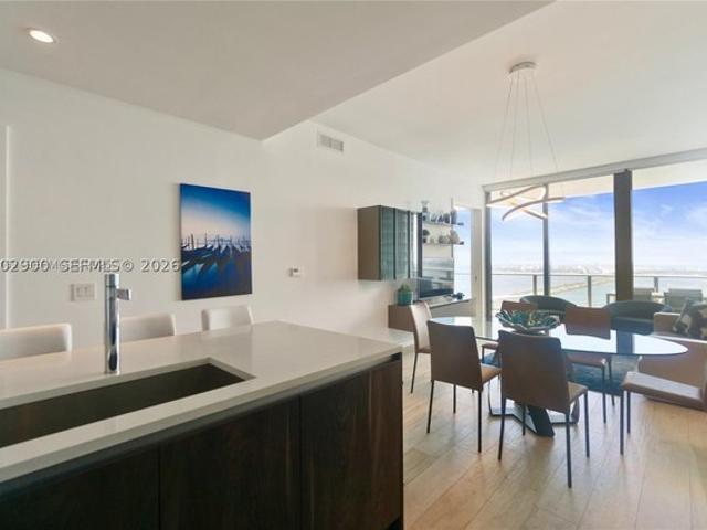 Condo for sale in Miami, Miami-Dade County