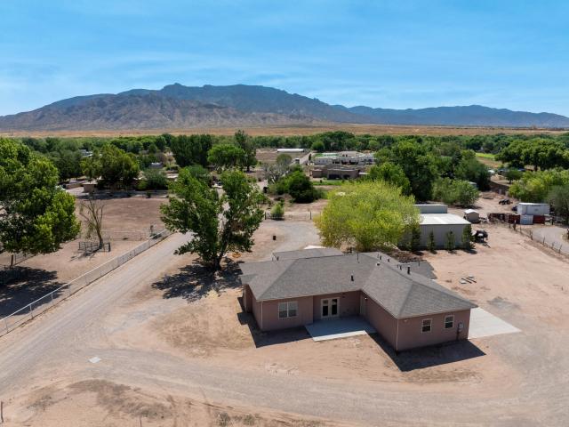 House for sale in Corrales, Sandoval County