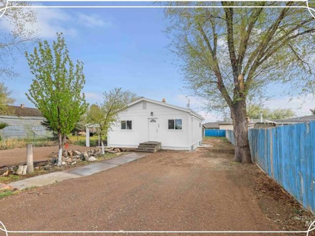 House for sale in Hansen, Idaho