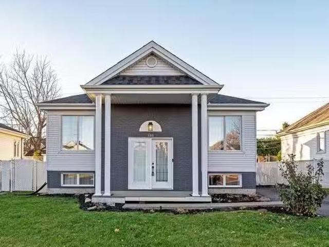 House for sale in Roussillon, Quebec