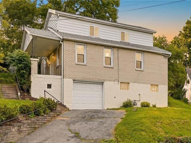 House for sale in Pittsburg, Pennsylvania