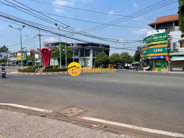 Mặt bằng bán