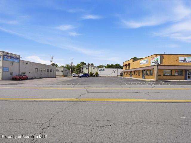Commercial for sale in Moosic, Pennsylvania