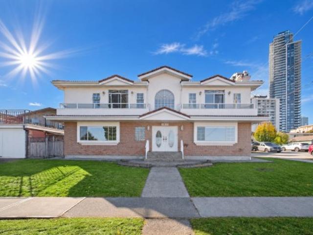 House for sale in Metrotown, Burnaby