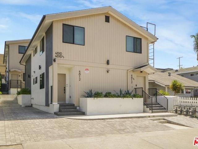 House for sale in Canoga Park, California
