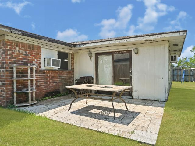 House for sale in Dickinson, Texas