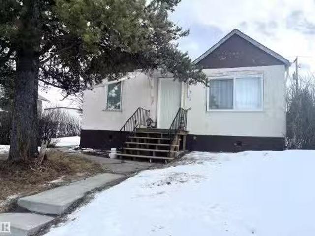 House for sale in Evansburg, Alberta