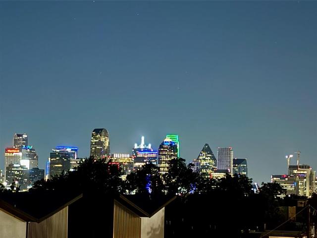 Condo for sale in Dallas, Texas