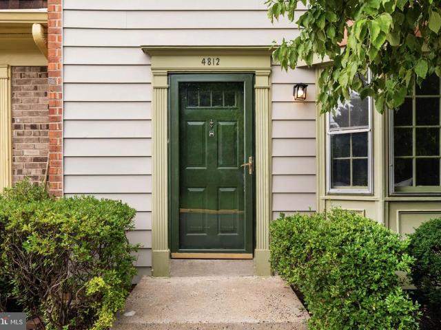 Townhouse for sale in Virginia