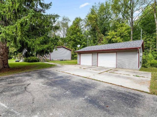 House for sale in Greendale Township, Midland County