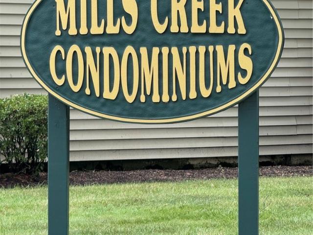 Condo for sale in Avon, Ohio