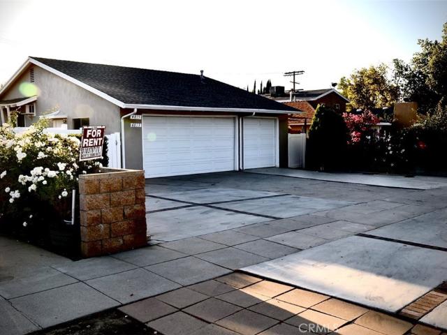 House for sale in Woodland Hills-Warner Center Neighborhood Council District, Canoga Park