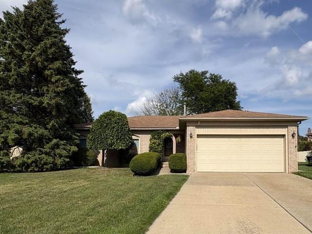 House for sale in Macomb Township, Macomb County