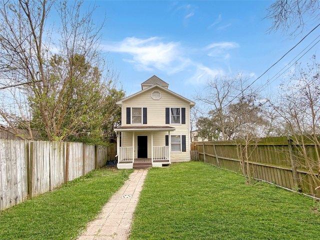 House for sale in Bacliff, Texas