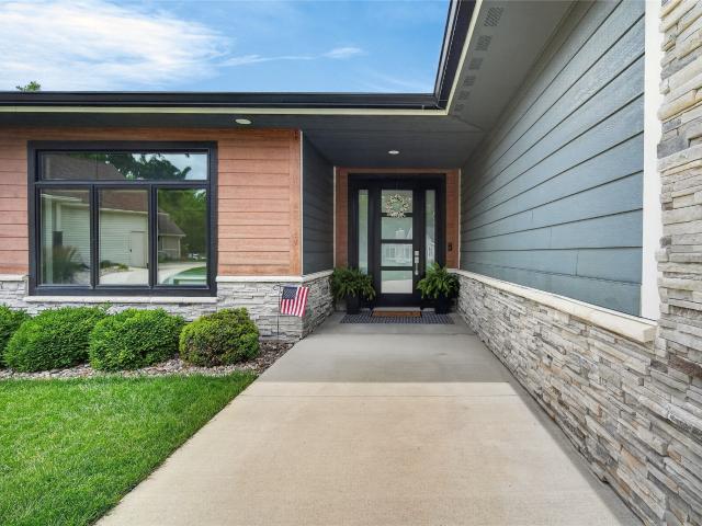 House for sale in Guthrie, Iowa