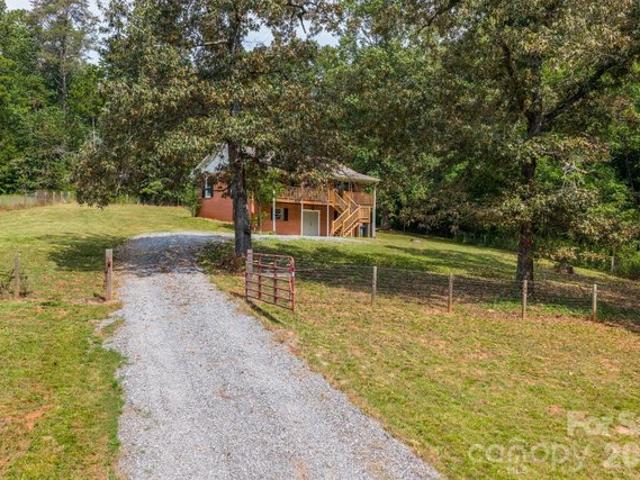 House for sale in Morganton, North Carolina