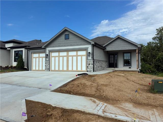 House for sale in Riverside, Missouri