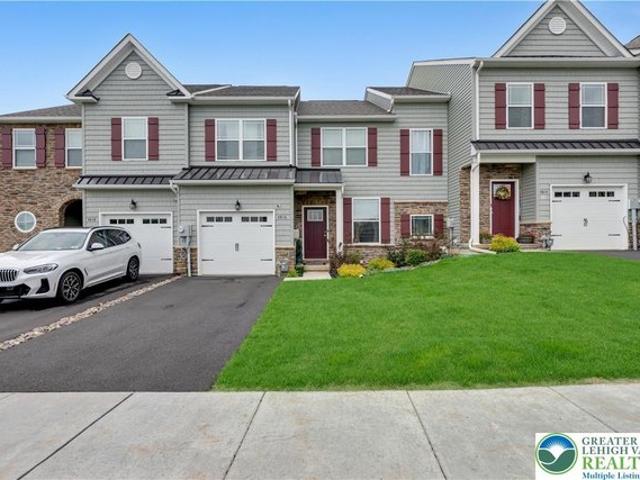 Townhouse for sale in Lehigh, Pennsylvania
