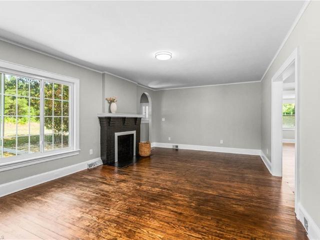 House for sale in Belews Creek, North Carolina