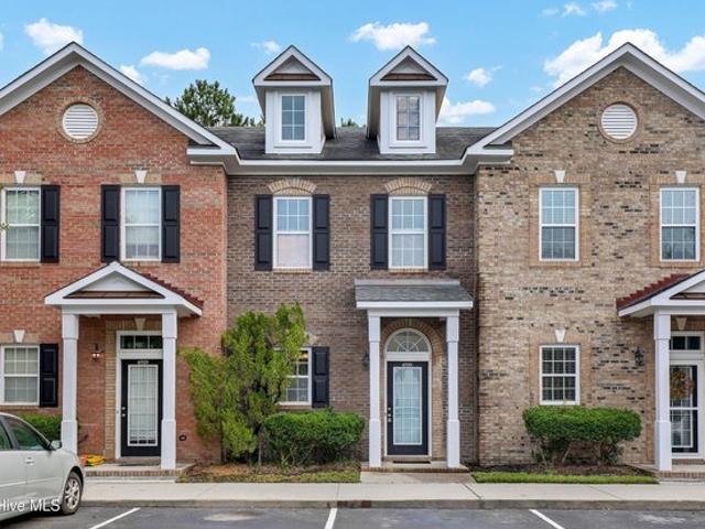 Townhouse for sale in Castle Hayne, North Carolina