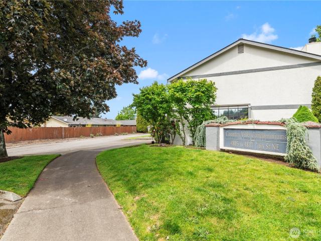 Condo for sale in Marysville