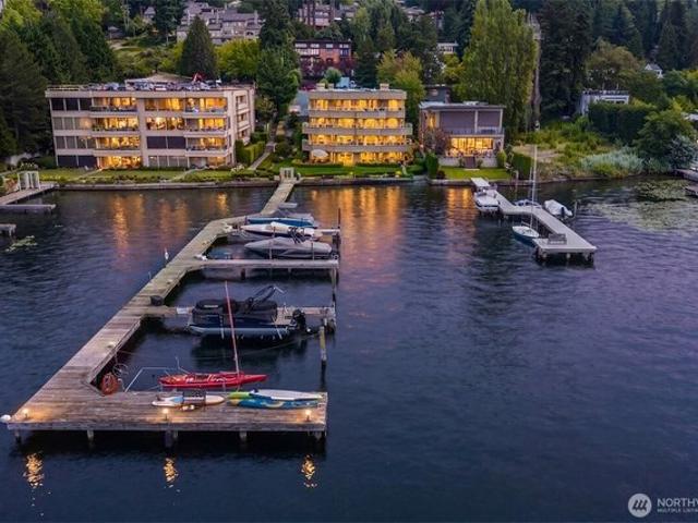 Condo for sale in Kirkland, Washington