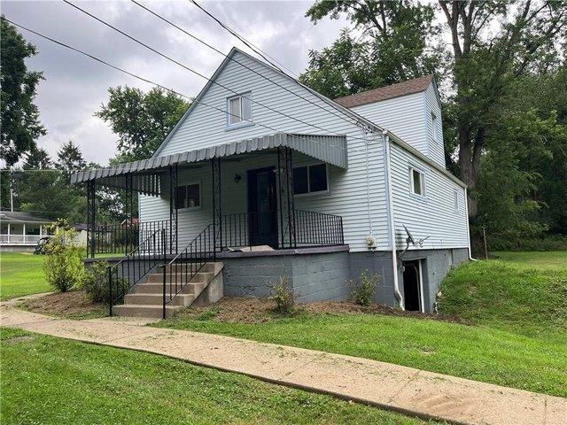 House for sale in Bakerstown, Pennsylvania