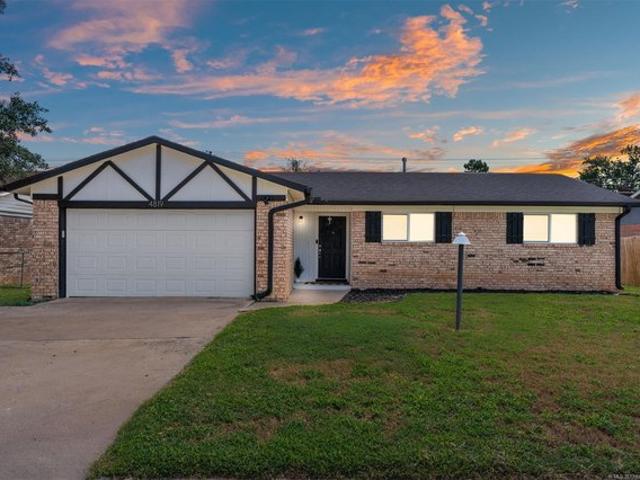 House for sale in Sand Springs, Oklahoma
