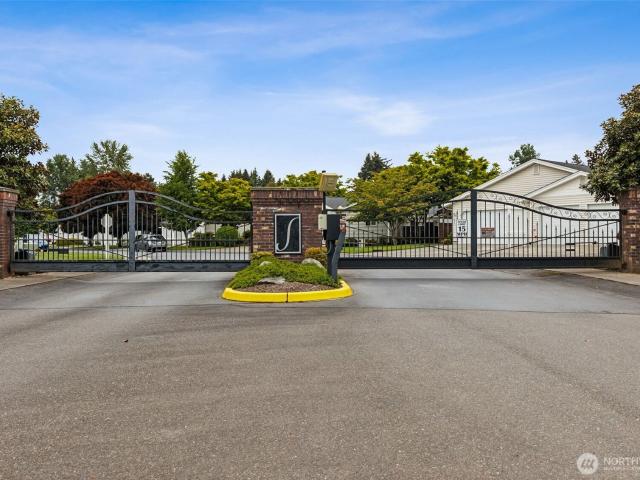 Condo for sale in Thurston, Washington