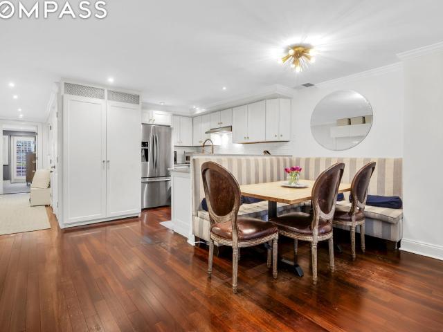 Condo for sale in Arverne, New York