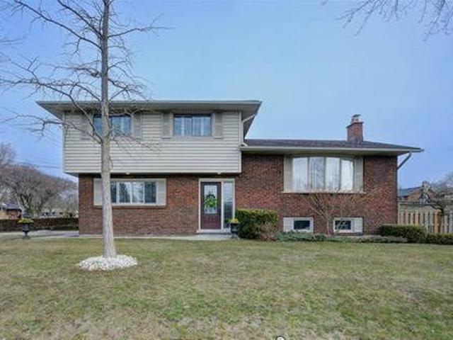 House for sale in Kitchener