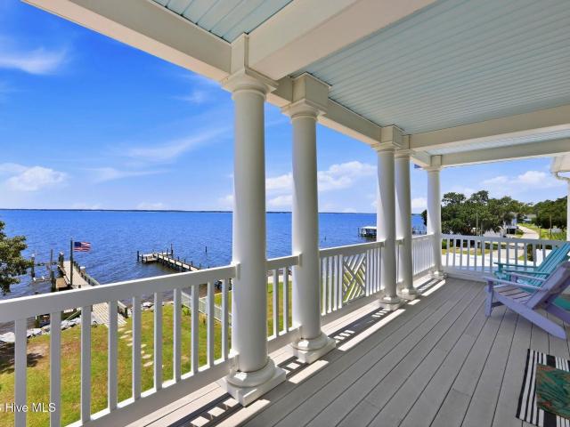 House for sale in Arapahoe, North Carolina