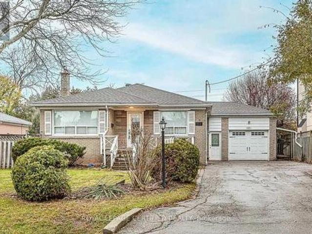 House for rent in Oakville, Ontario