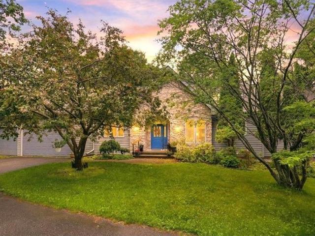 House for sale in Saint Croix, Wisconsin