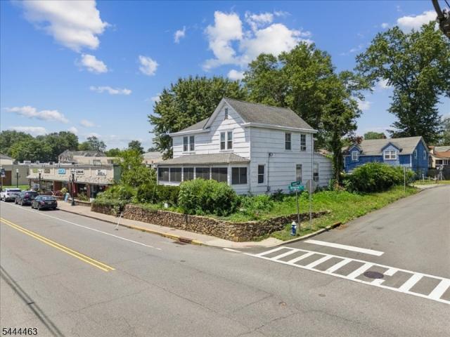 Commercial for sale in Berkeley Heights, New Jersey