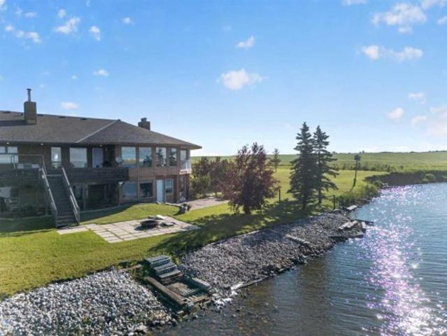 House for sale in Beaver, Alberta
