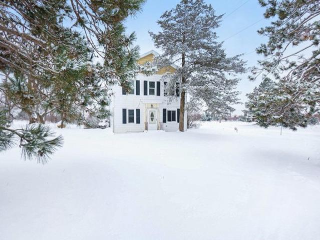 House for sale in White Cloud, Michigan