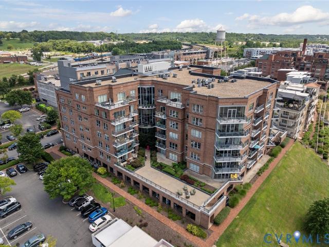 Condo for sale in Virginia