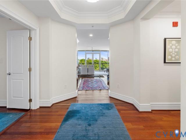 Condo for sale in Virginia
