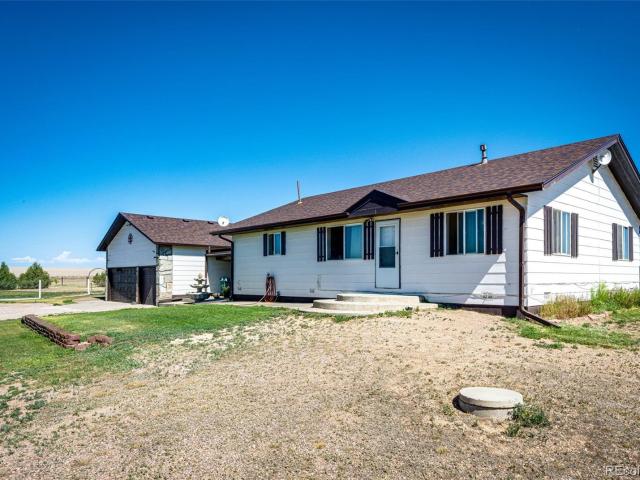 House for sale in Bennett, Colorado