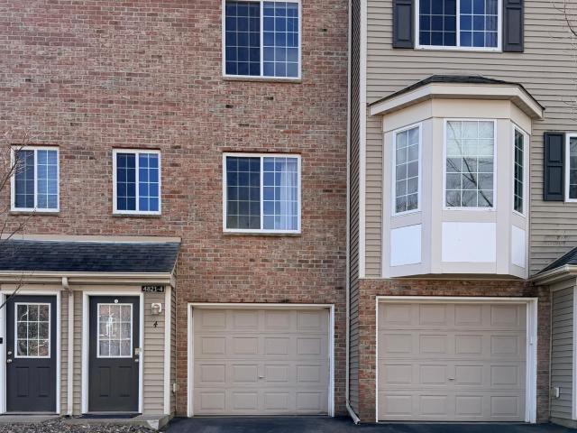 Townhouse for sale in Hugo, Minnesota