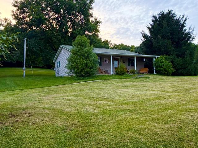 House for sale in Carlisle, Kentucky
